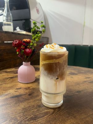 Latte de caramelo   at Alijuan Café in Mexico City