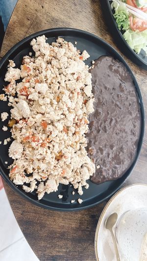 tofu a la mexicana   at Alijuan Café in Mexico City