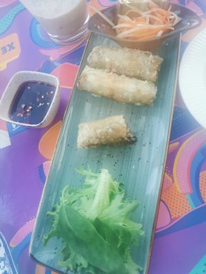 Rice paper spring rolls at Măm Măm in Nairobi