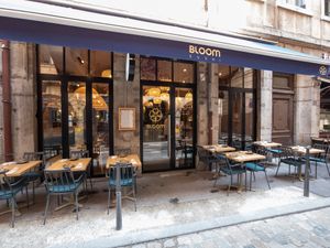  at Bloom Sushi in Lyon