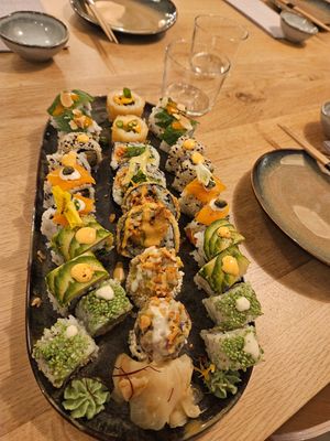  at Bloom Sushi in Lyon