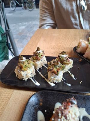  at Bloom Sushi in Lyon