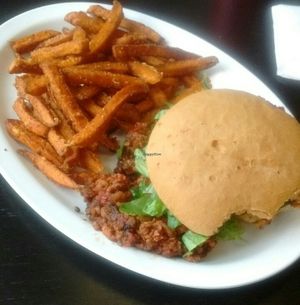 vegan sloppy joe at Avocado Vegan Cafe in Alpharetta