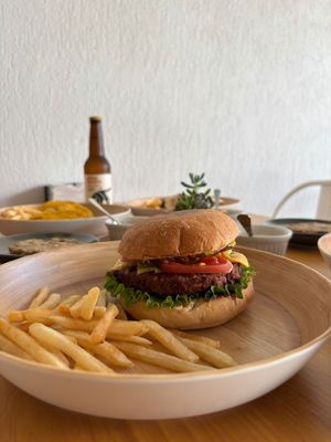 Hamburguesa Karuna  at Karuna Vegano in Tampico