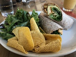 Tempeh TLA with chips and side salad at Seedz Cafe in St Louis