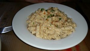 macaroni and cheese at Seedz Cafe in St Louis