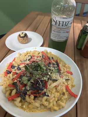 Not-Cho Mac n' Cheez, Greenz juice, and Snickers balll  at Seedz Cafe in St Louis