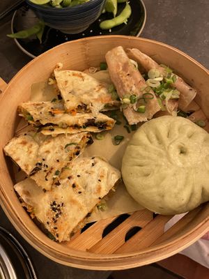 Mixed platter vegan  at Alley 28 Asian Bistro in Graz