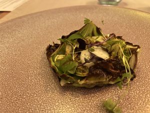 Roasted cabbage  at Em Carne Viva in Porto