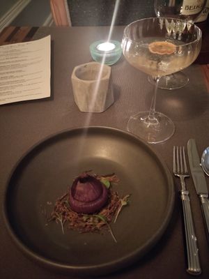 Roasted purple onion and Beirão Licquor at Em Carne Viva in Porto