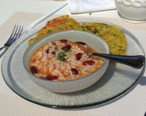 Daily menu: Vegan 'pancakes' with bean rice at Em Carne Viva in Porto