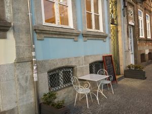 outside  at Em Carne Viva in Porto