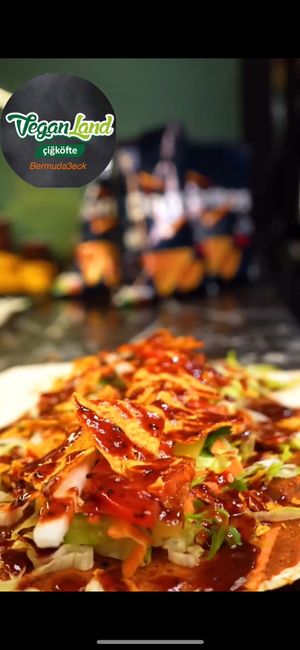 Çiğköfte mit Doritos😍  at Veganland Cigköfte  in Bochum