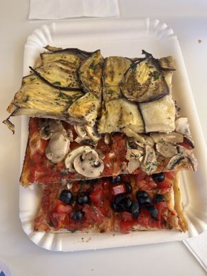 pizza with 1) aubergine 2) mushrooms and 3) olives and tomatoes  at Bella Mia in Ravenna