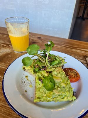 Avocado on sourdough bread (without the chili cilantro relish) at EZ and Moss in North London