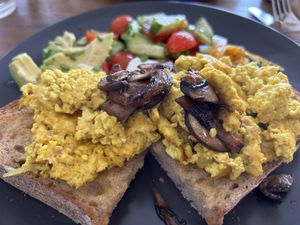 EZ VG Breakfast   at EZ and Moss in North London