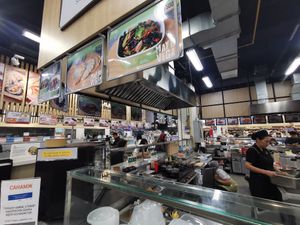 Open kitchen at Foody - Emart Khan-Uul District in Ulaanbaatar