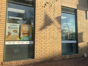 They still have (misleading) signs on the windows claiming they have vegan food. This is incorrectt  at Plantega - Food Lab in Yonkers