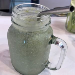 Matcha Latte - including wise straw choice at Super Natural Kitchen in Dubai