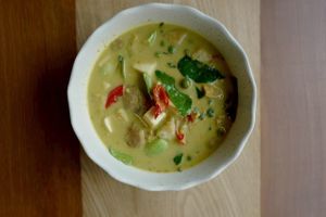 Green curry at Sukjai by Pata Obasan in Chiang Mai
