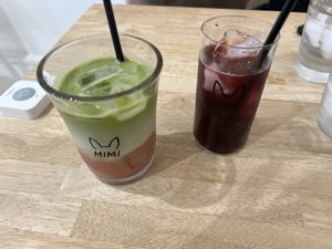 Strawberry matcha + grape juice  at MIMI - Vegan Sweets & Restaurant in Kyoto