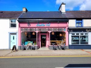 Clustia' Mul Outside at Clustia' Mul in Menai Bridge