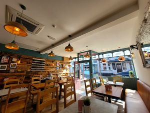 Clustia' Mul Inside at Clustia' Mul in Menai Bridge