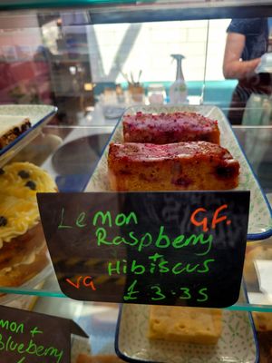 Lemon, Raspberry & Hibiscus Cake at Clustia' Mul in Menai Bridge