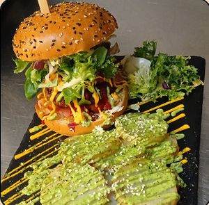  at Logan's Garden in Madrid