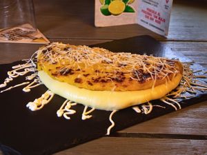 Cachapa con Queso at Logan's Garden in Madrid