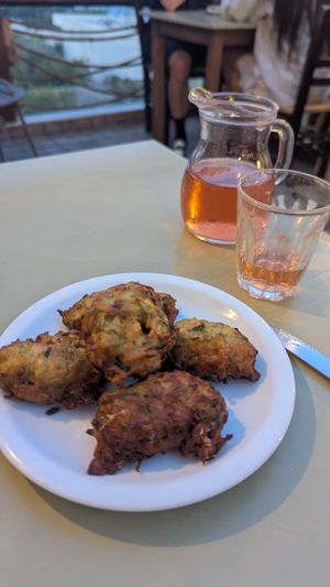 Zucchini balls at Tá Bouzoúkia in Agios Nikolaos