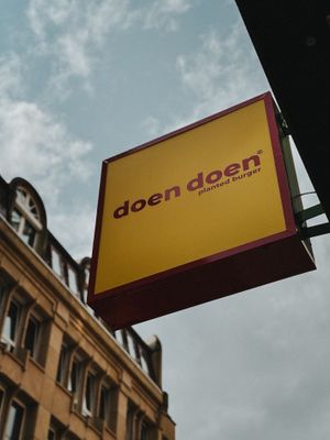  at doen doen burger in Stuttgart