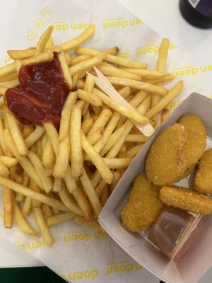   at doen doen burger in Stuttgart