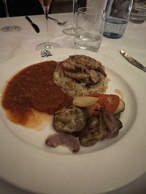 Vegan rice with tomato sauce and grilled vegetables   at Al Dar Syrian Restaurant in Hannover