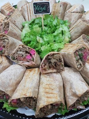 Catering platter - shish taouk and shawarma sandwiches at 57 Cals in Laval