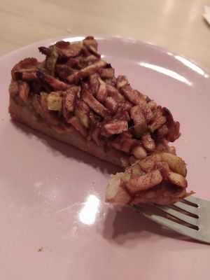 Apple pie at Edes Elet Cukraszda in Budapest