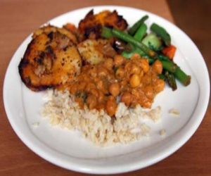 buffet plate at 222 Vegan Cuisine in West London