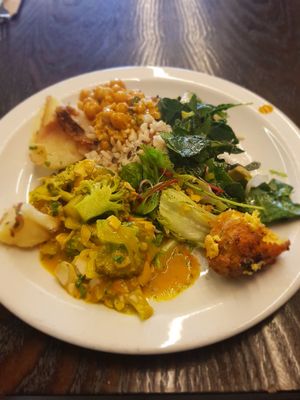 Lunch buffet at 222 Vegan Cuisine in West London