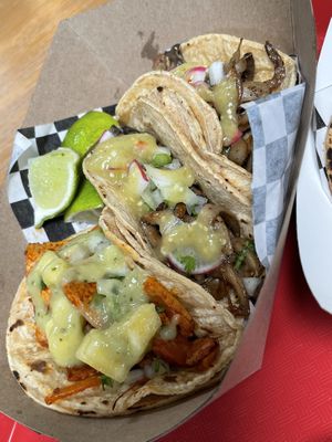 Carnitas & Al Pastor tacos  at Alma y Sazon in Emeryville