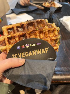 Cheesy broccoli potato waffle with tomatoes  at VeganPot  in Brussels