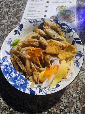 Cau Lau at Quán Chay Xinh in Da Nang