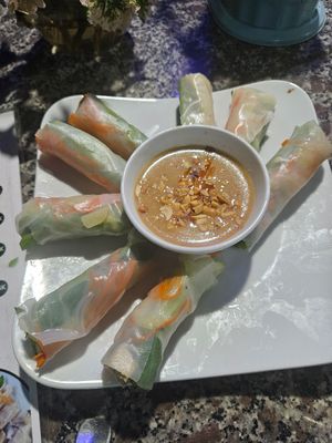 Fresh Springs Roll at Quán Chay Xinh in Da Nang
