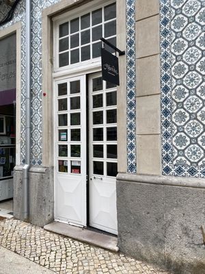 Entrance  at Alfarroba in Lisbon