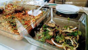 Alfarroba
 at Alfarroba in Lisbon