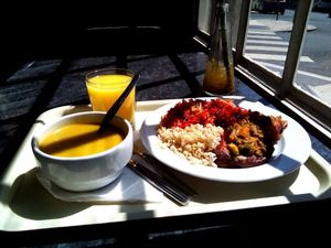 Lemonade+soup+Sweet potato covered with lentils and orange on top at Alfarroba in Lisbon