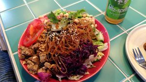 Thai bowl at Kaspar Schmauser in Hamburg