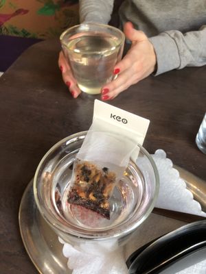 Plum-cinnamon tea and hot elderflower   at Zimt und Zucker by Kata in Stuttgart