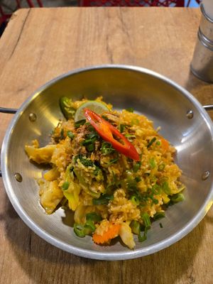 Fried rice with pineapple at The Noodle Bar in Bruxelles