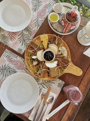Cheese plate at Santosa Vegan Restaurant in Phuket