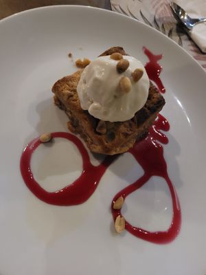 Blondie brownie at Santosa Vegan Restaurant in Phuket
